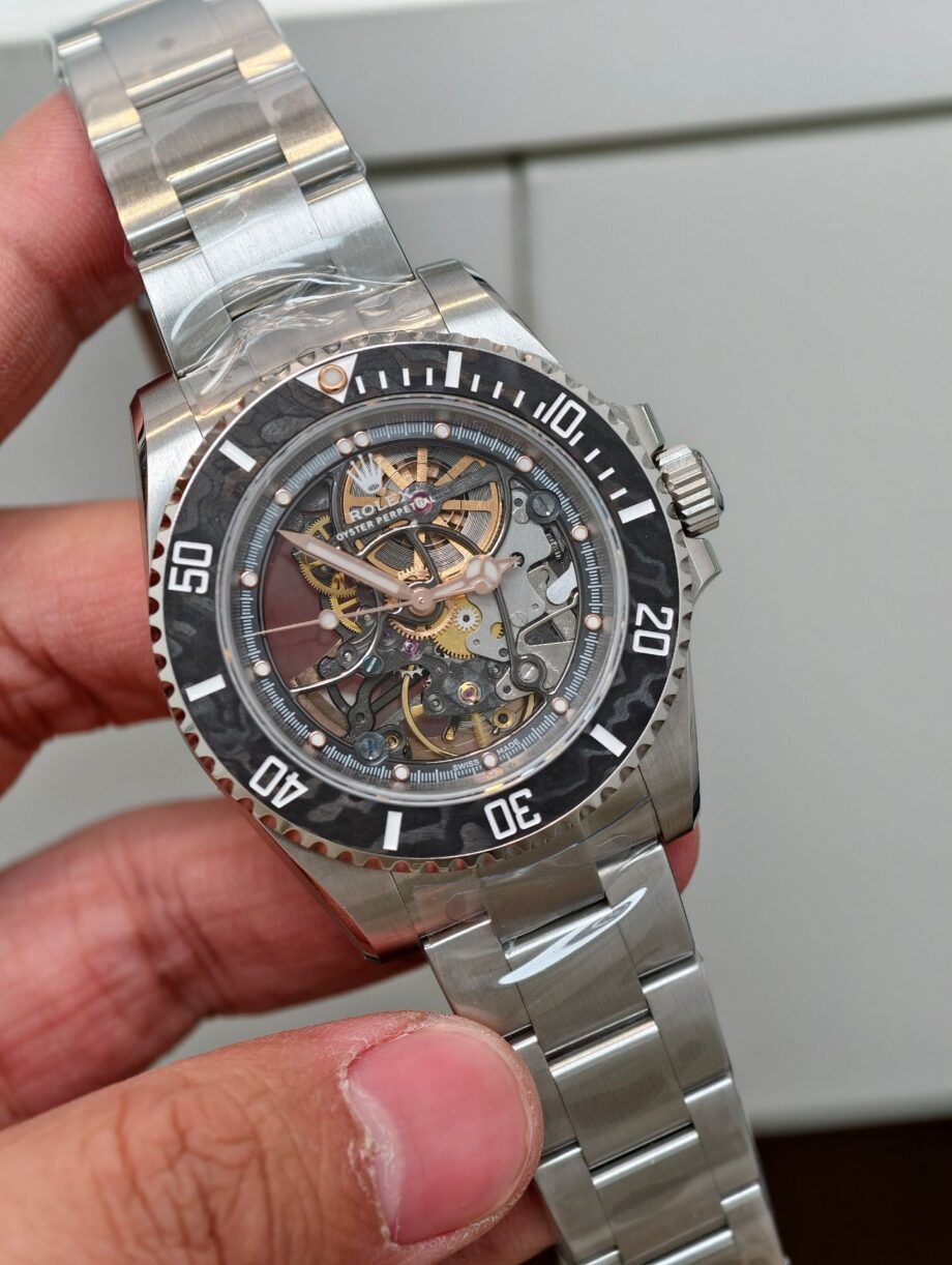 Rolex Submariner (SUBMARINER) Gold