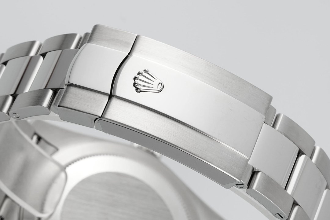 Super Clone Rolex Sky-Dweller 326238 42mm Mint Dial - Image 7