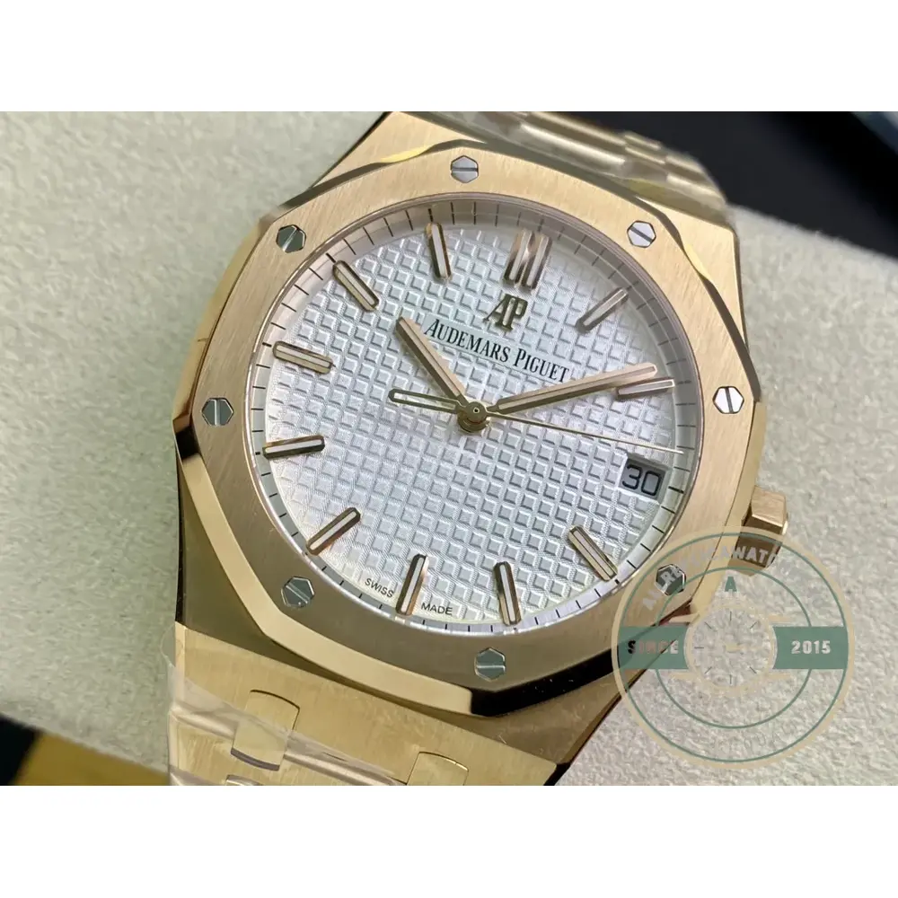 Replica Audemars Piguet Royal Oak White Dial 15500OR - Image 5