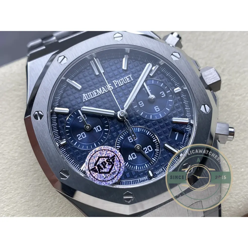 Replica Audemars Piguet Royal Oak Blue Dial 26240ST.OO.1320ST.05 - Image 2
