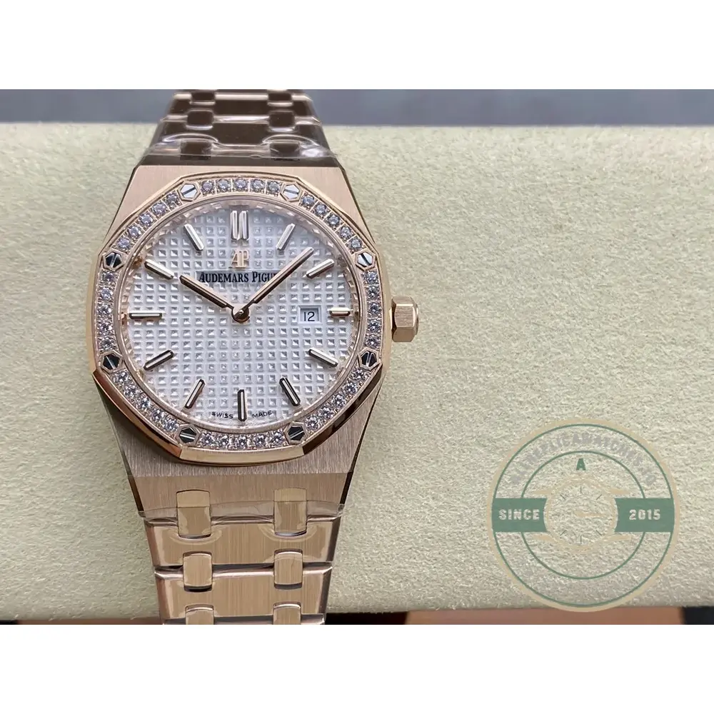Replica Audemars Piguet Royal Oak Diamond 67651OR.ZZ.1261OR.01 33mm - Image 6