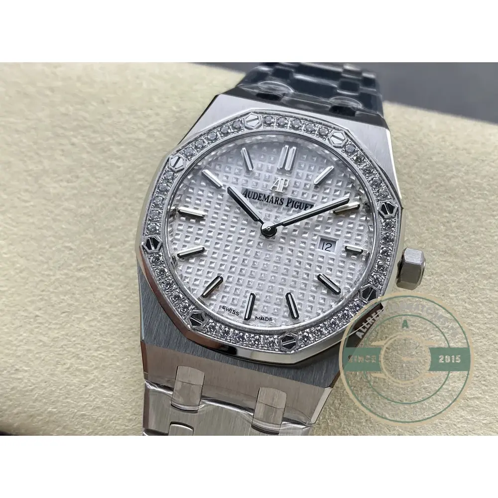 Replica Audemars Piguet Royal Oak Series 67651ST.ZZ.1261ST.01 33mm - Image 8