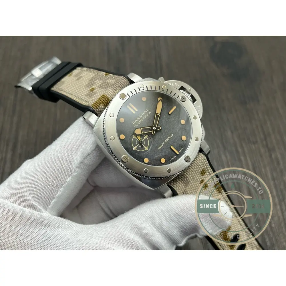 Replica Panerai Submersible Navy Seals Pam01518 - Image 8