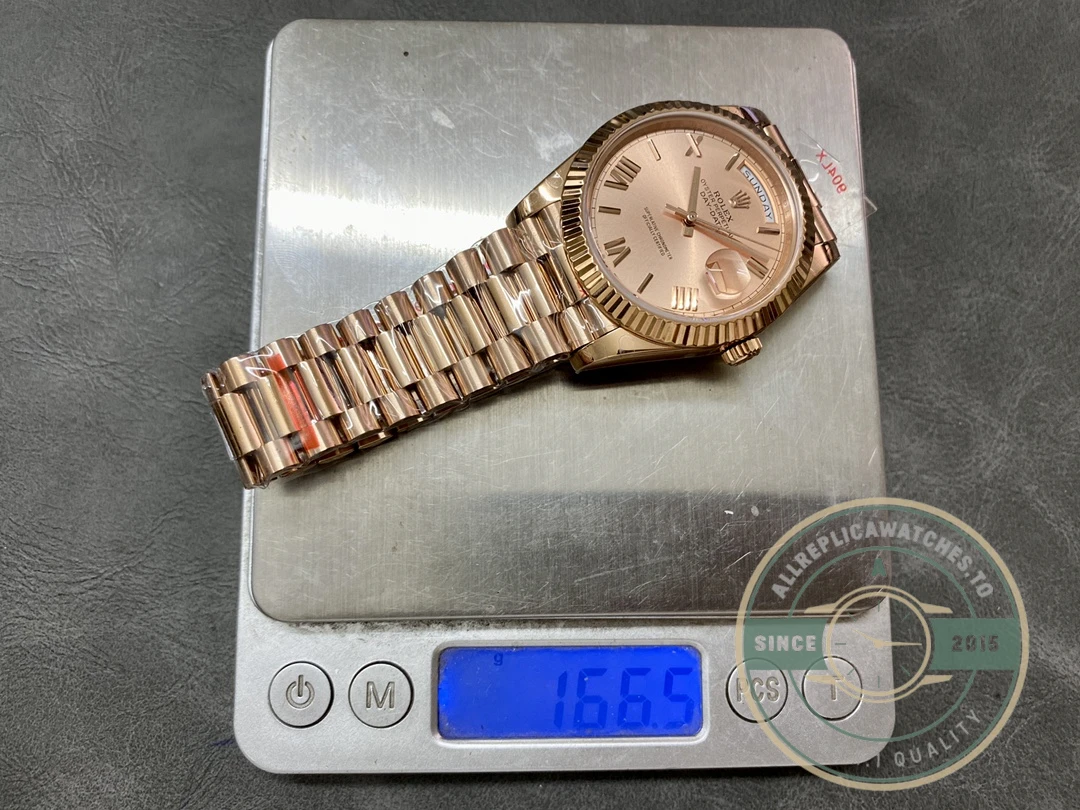 Replica Rolex Day-Date 40mm 228235 Sundust dial - Image 5