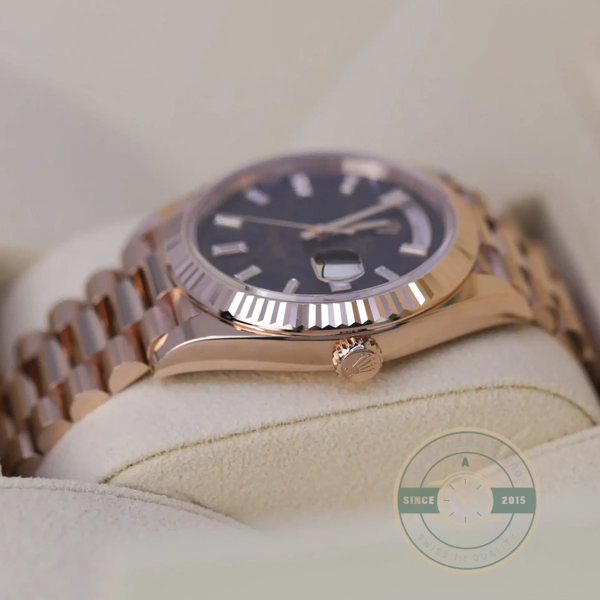 Rolex 228235-0045 Day-Date 40 Everose Eisenkiesel - Image 4