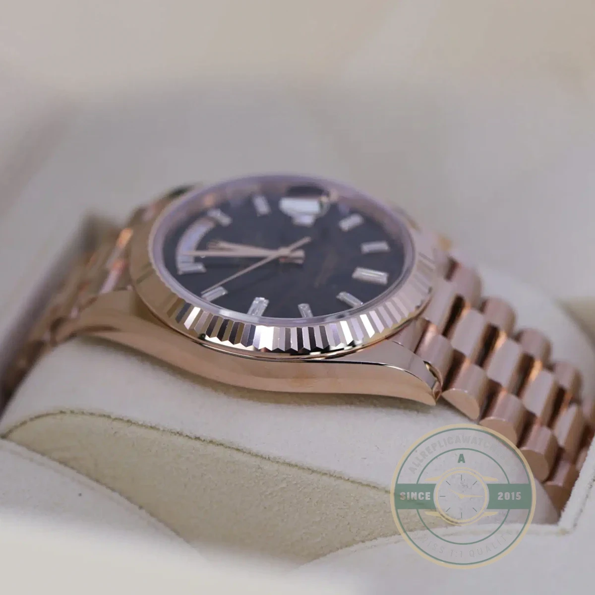 Rolex 228235-0045 Day-Date 40 Everose Eisenkiesel - Image 3