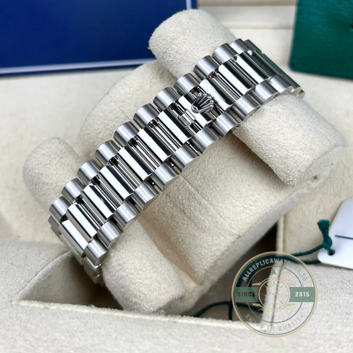 Rolex 228236-0006 Day-Date 40 Platinum Fluted Ice Blue Baguette - Image 2