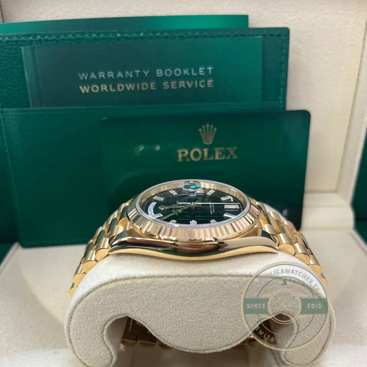 Rolex 228238-0004 Day-Date 40 Yellow Gold Black Baguette - Image 8