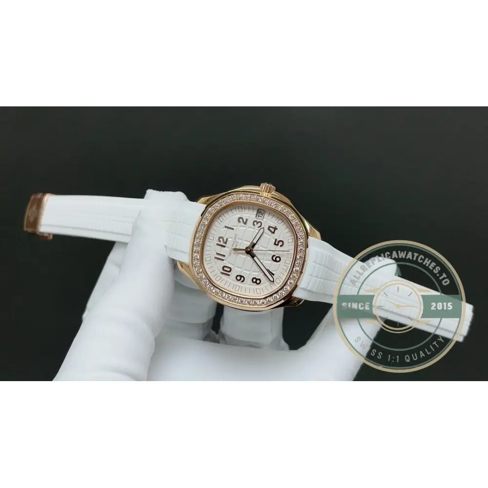 Replica Aquanaut 5268/200R-010 Patek Philippe Luce 38.8 mm, Rose gold, White Dial - Image 2