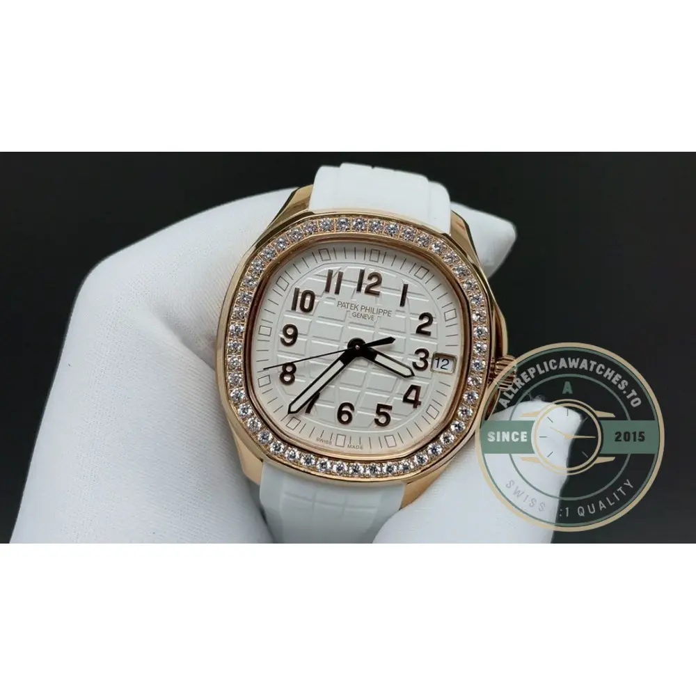 Replica Aquanaut 5268/200R-010 Patek Philippe Luce 38.8 mm, Rose gold, White Dial - Image 3