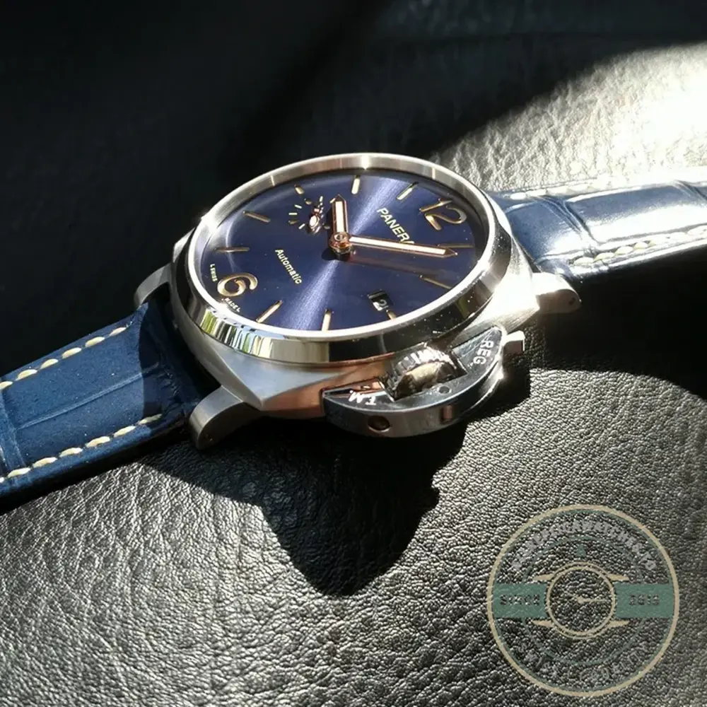 Replica Panerai Luminor Due 3 Days Automatic 42 mm PAM00927 - Image 7