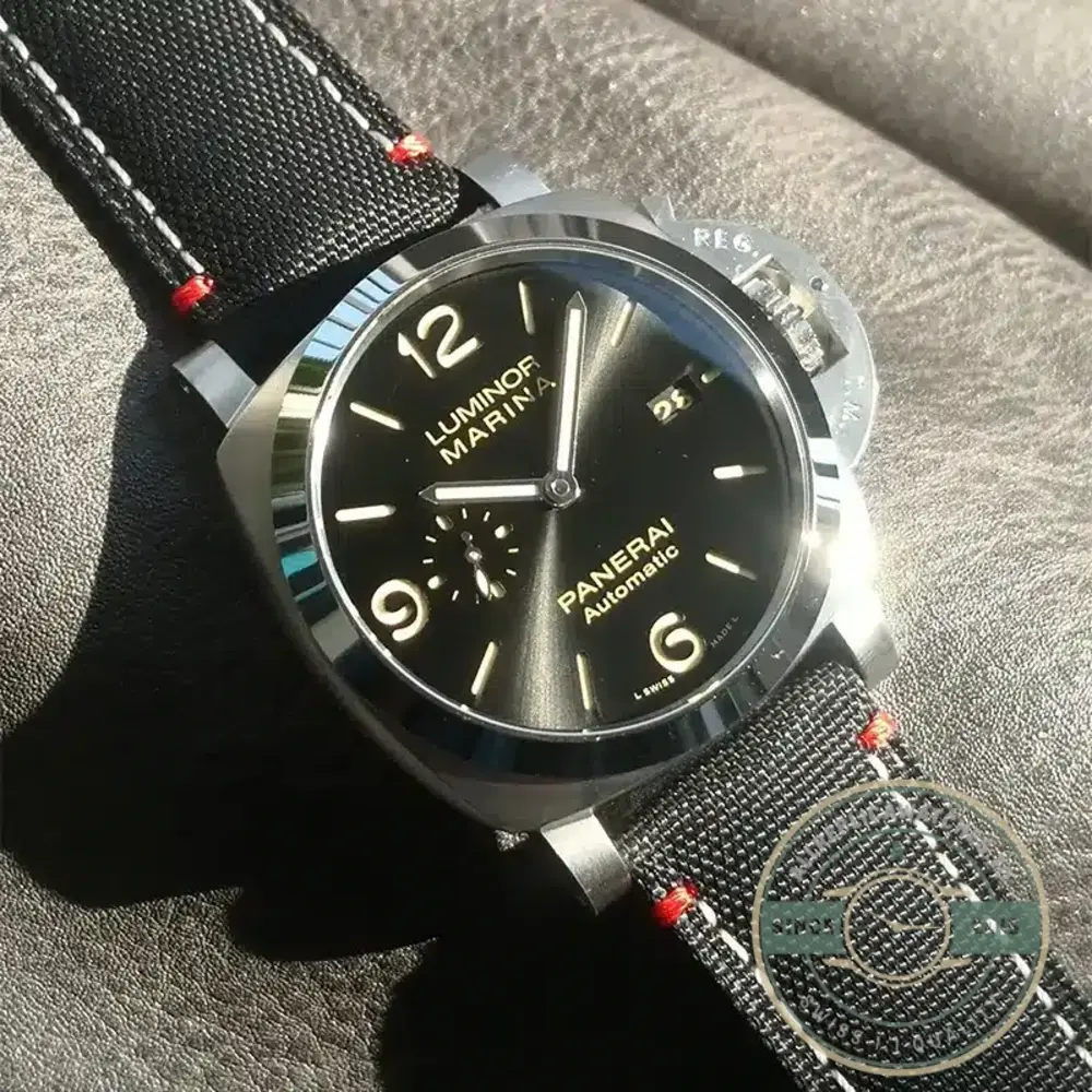 Replica Panerai Luminor Marina PAM01025 - Image 2