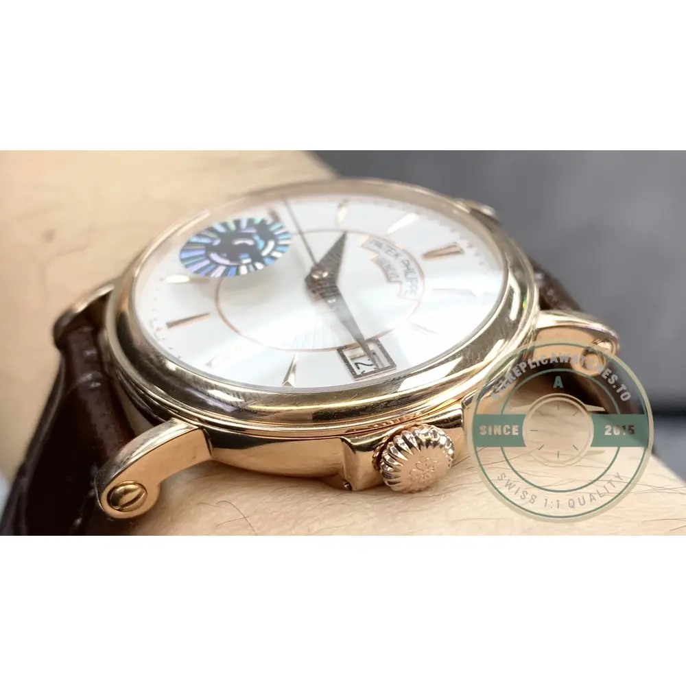 Replica Patek Calatrava Officer 5153R-001 Rose Gold 38mm - Image 2
