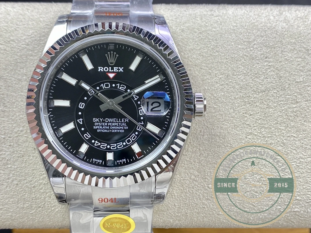 Replica Rolex Sky-Dweller m326934 42mm Black Dial - Image 3