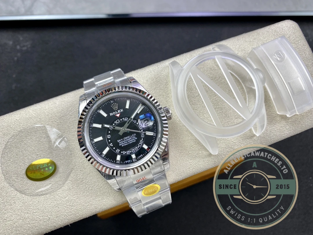 Replica Rolex Sky-Dweller m326934 42mm Black Dial - Image 4