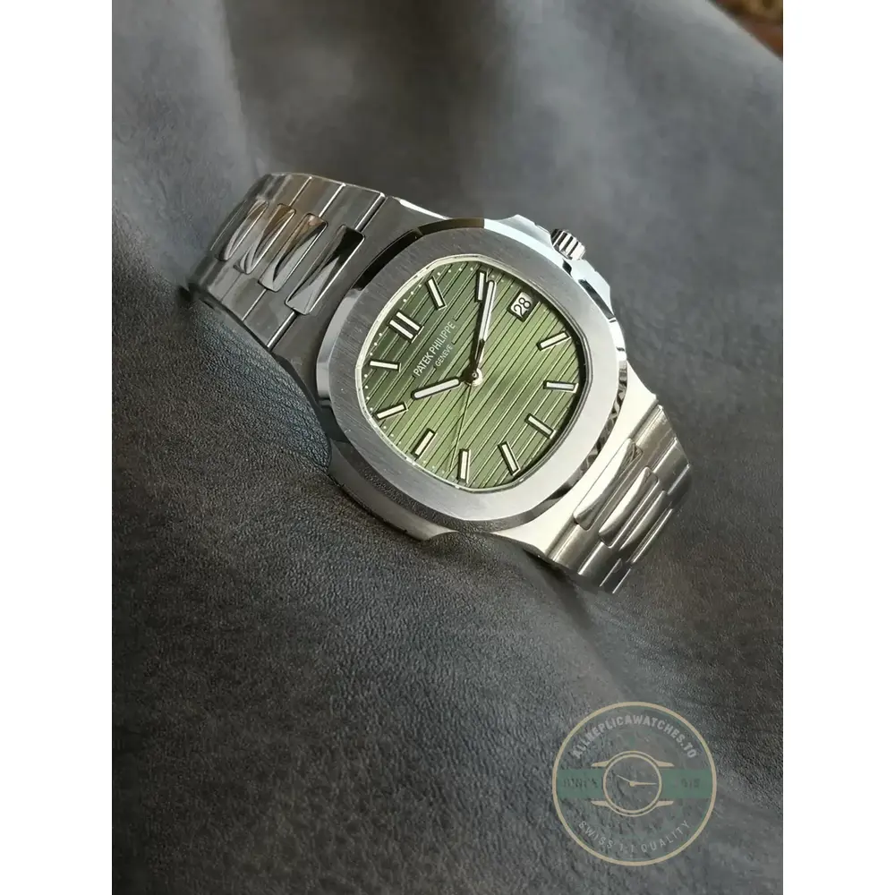 Replica Nautilus 5711/1A 40 mm, Stainless Steel Green Dial - Image 5