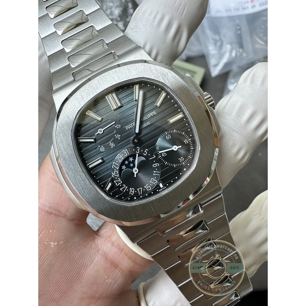 Super Clone Patek Philippe Nautilus Moon phases 40 mm, Stainless steel, 5712/1A-001, Dark Blue Dial - Image 4