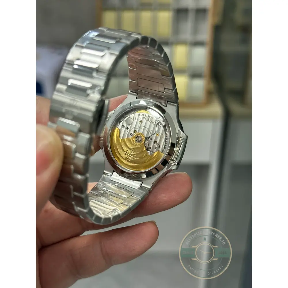 Super Clone Nautilus 7118/1A-001 Patek Philippe “Ladies Automatic”. 35.2 mm, Steel, Blue Dial - Image 5