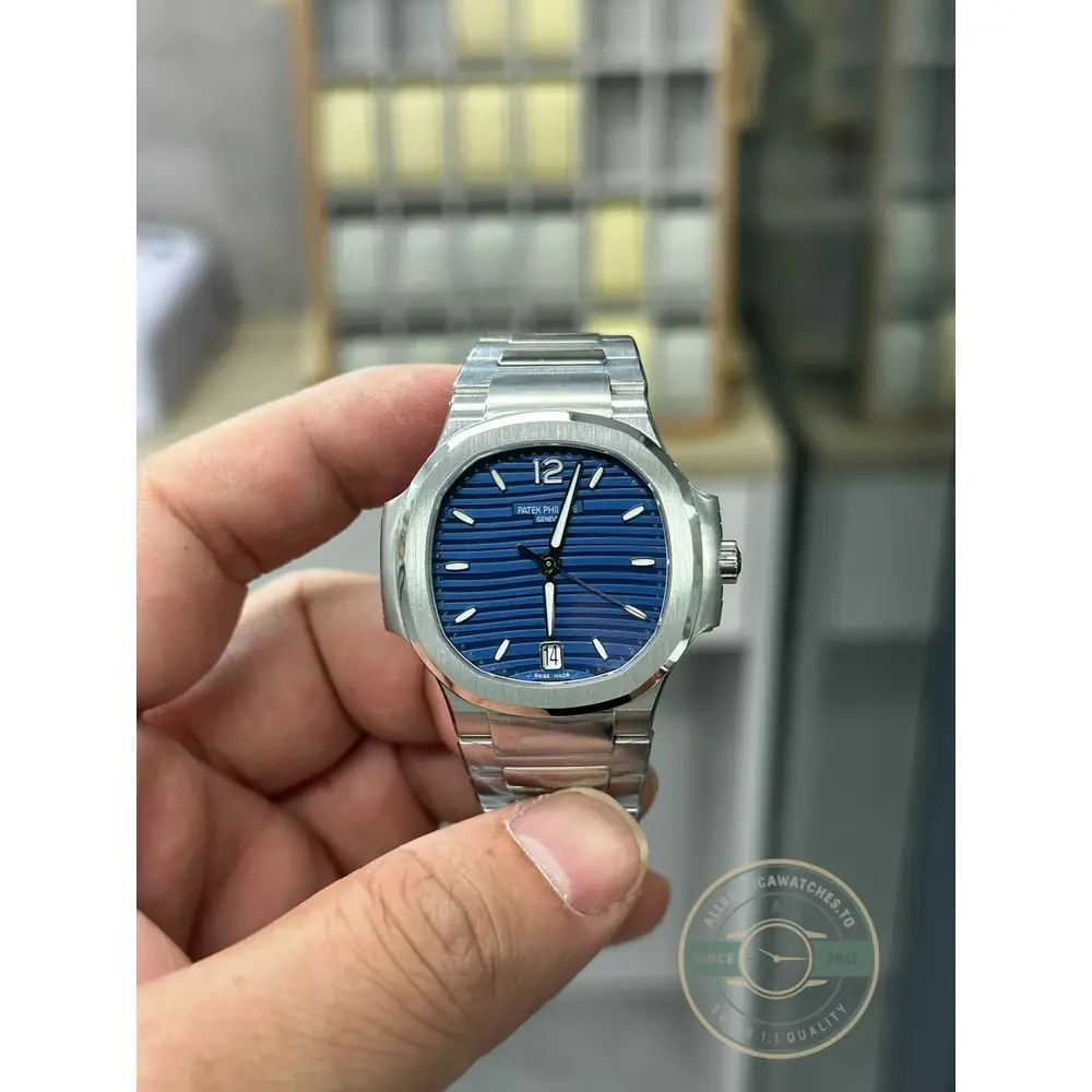 Super Clone Nautilus 7118/1A-001 Patek Philippe “Ladies Automatic”. 35.2 mm, Steel, Blue Dial - Image 6