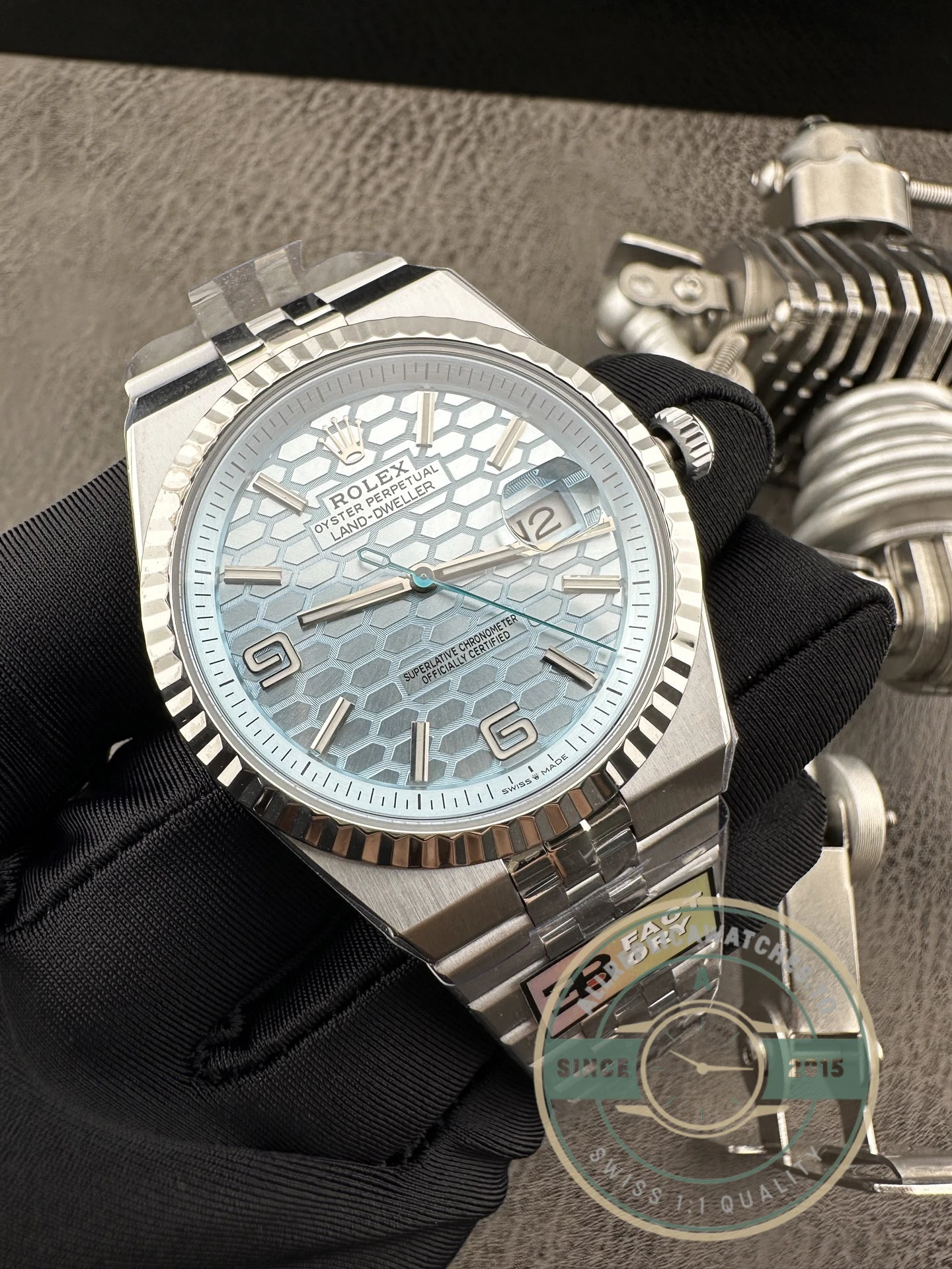 Replica Land-Dweller 40 mm M127336 Blue Dial - Image 7