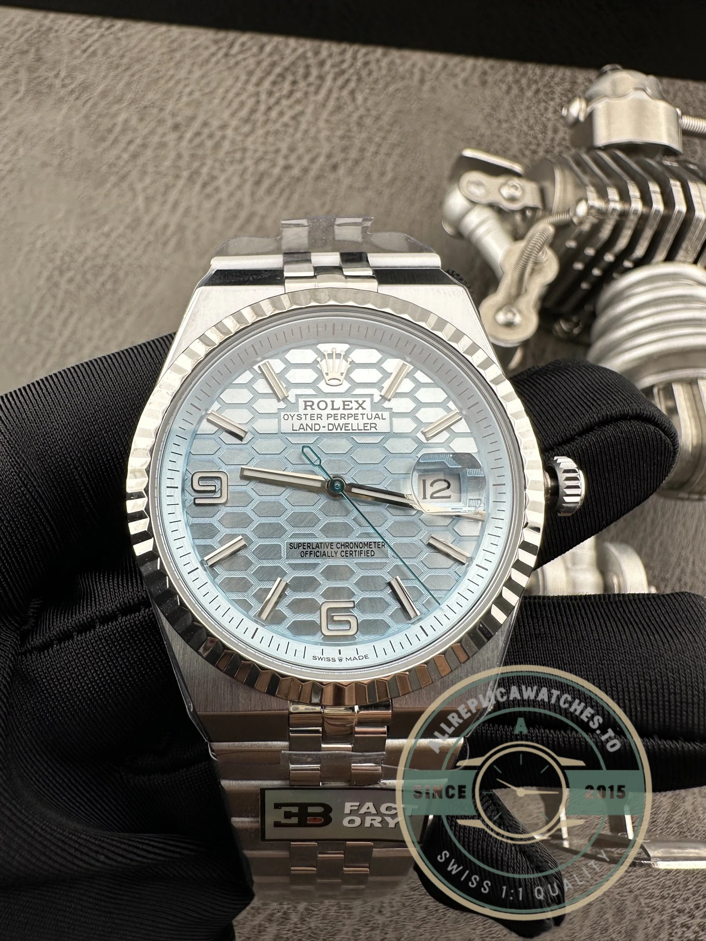 Replica Land-Dweller 40 mm M127336 Blue Dial - Image 5