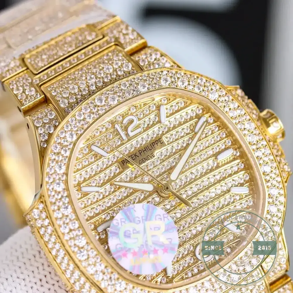 Replica Nautilus 7118/1450R-001 Patek Philippe “Ladies Automatic” 35.2 mm, Rose gold - Image 7