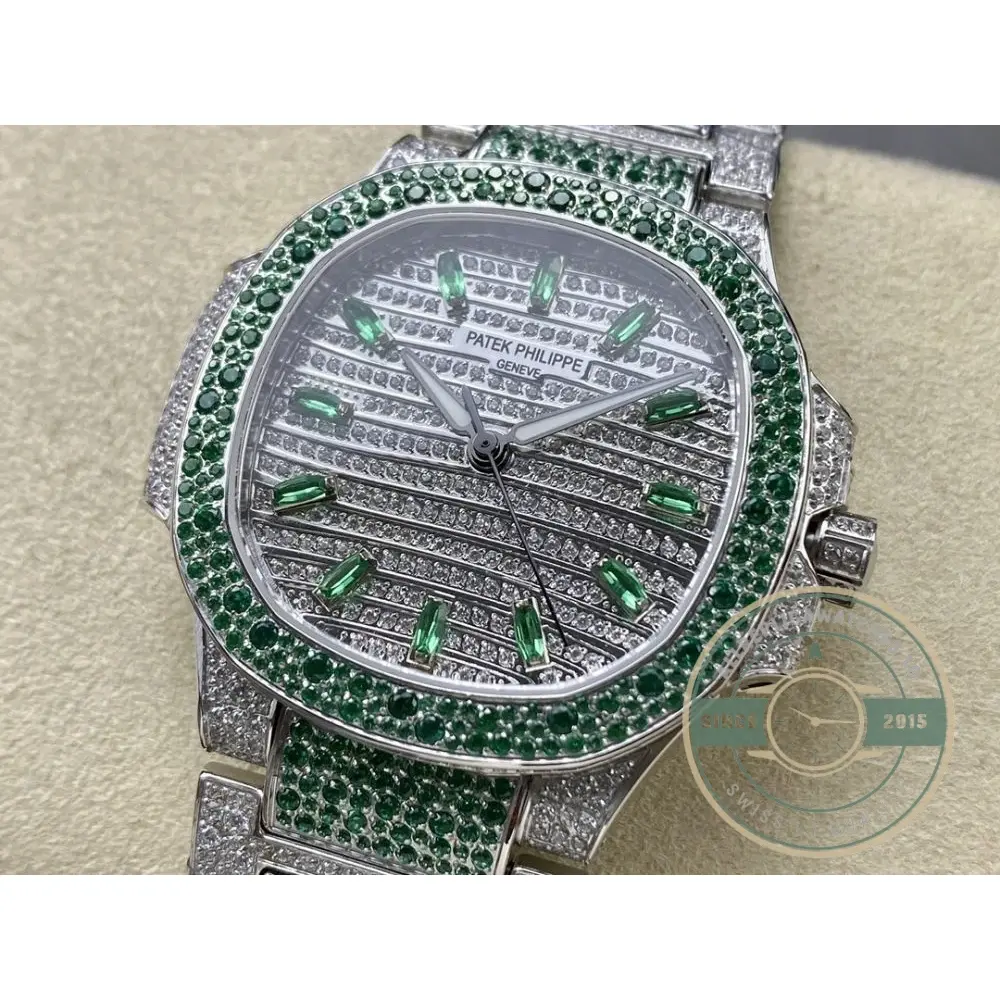 Replica Nautilus 7118/1453G-003 Patek Philippe “Ladies Automatic” 35.2 mm, Green Diamonds - Image 4