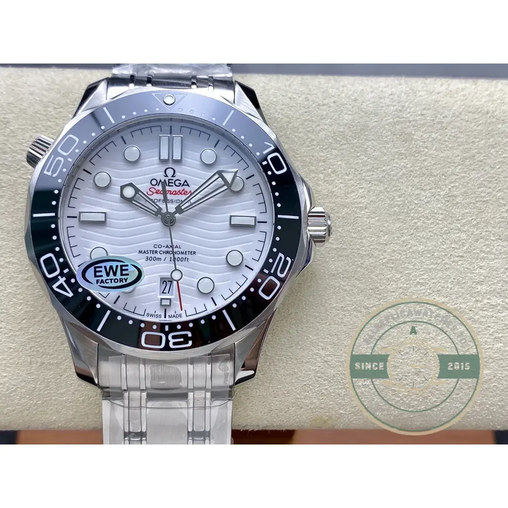 Replica Omega Seamaster 210.30.42.20.04.001 42mm - Image 2