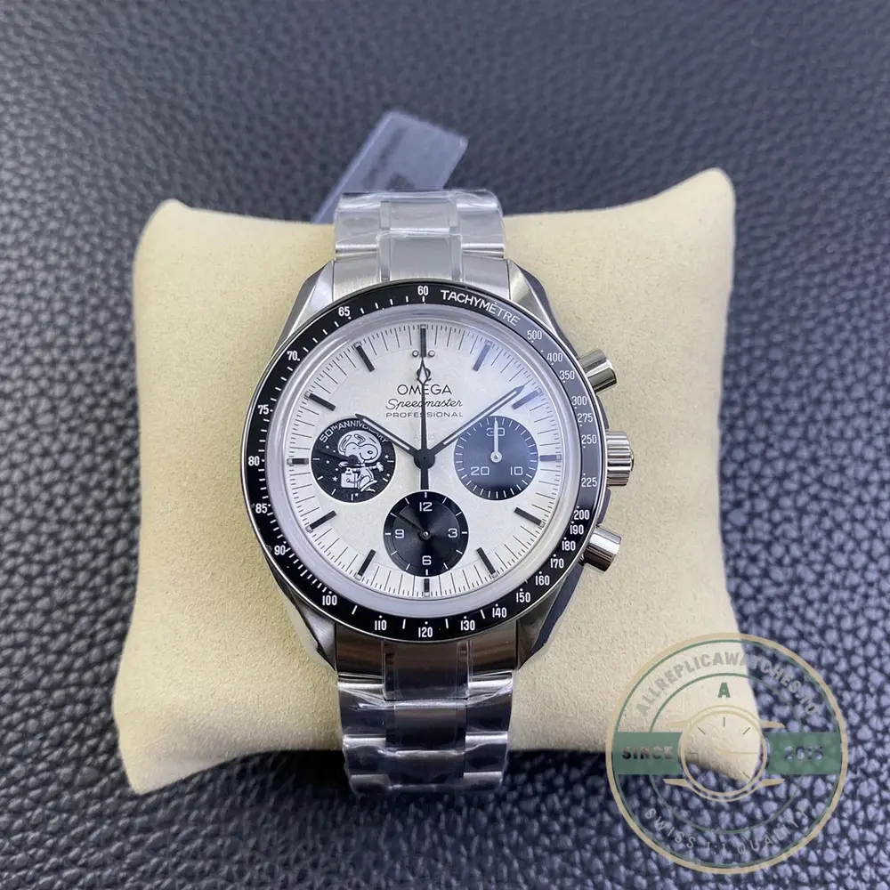 Replica Omega Speedmaster 310.32.42.50.02.001 - Image 3