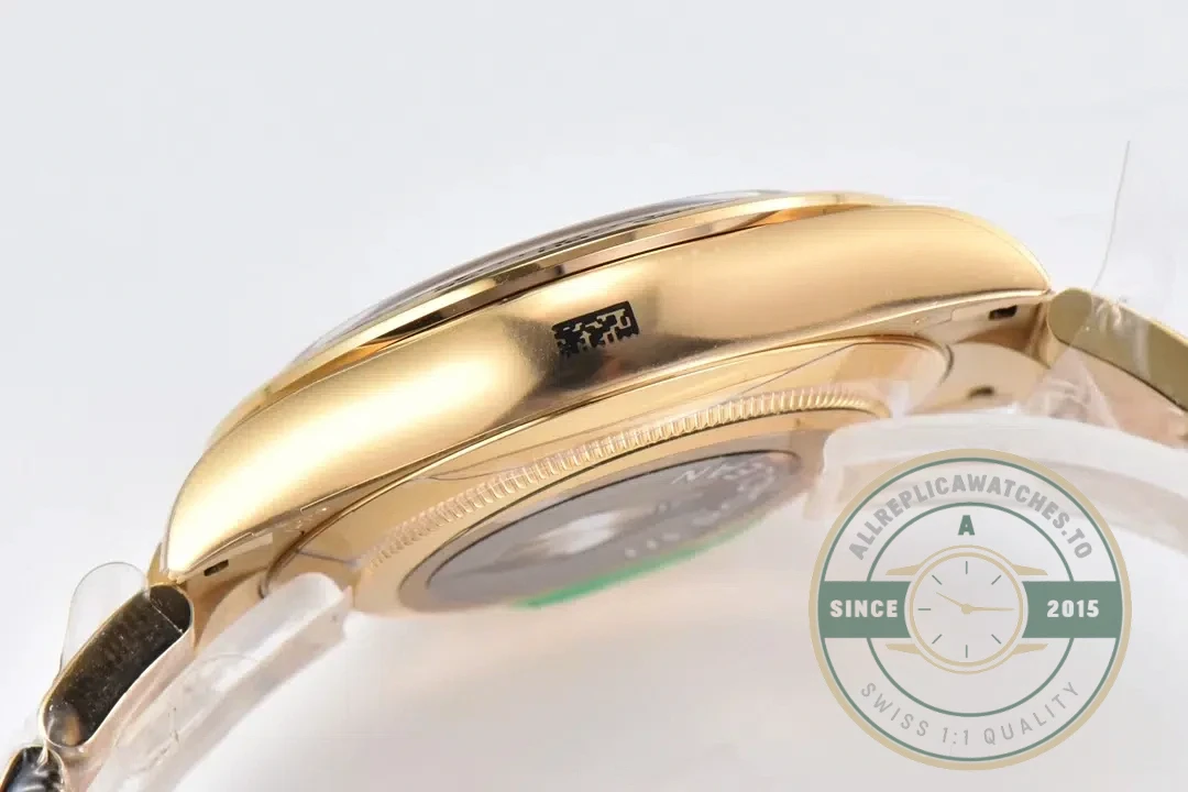 Replica Rolex Daytona m116508-0004 40mm - Image 2