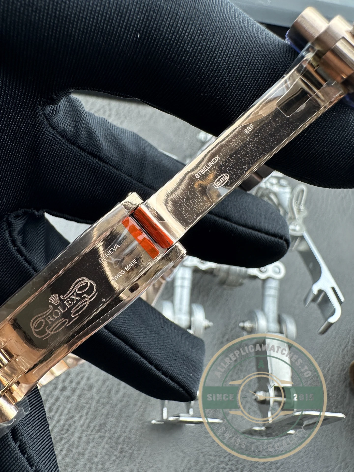 Replica Rolex Land-Dweller Rose Gold 40mm 127335 - Image 6