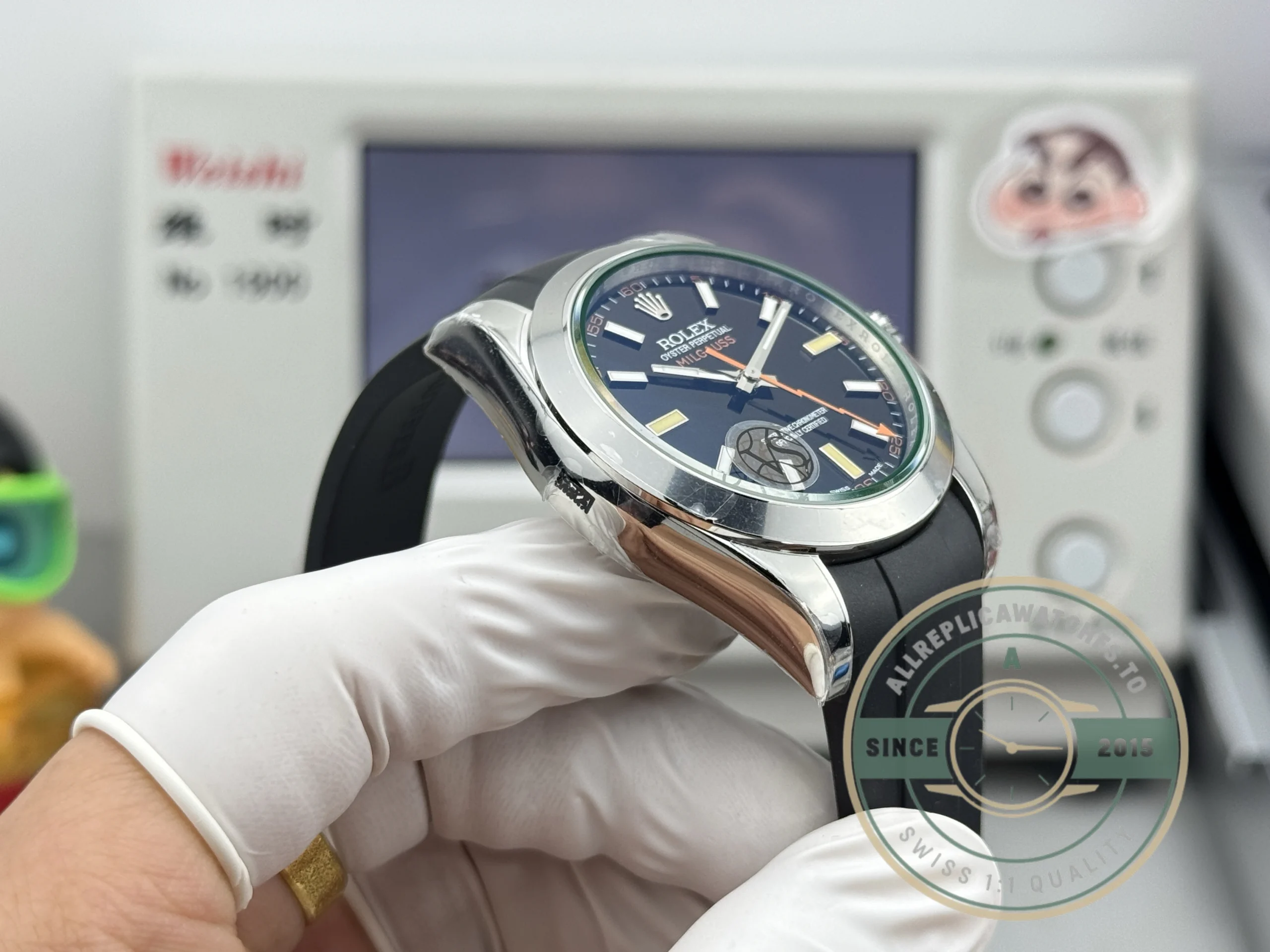 Replica Rolex MILGAUSS 40mm 116400GV - Image 6