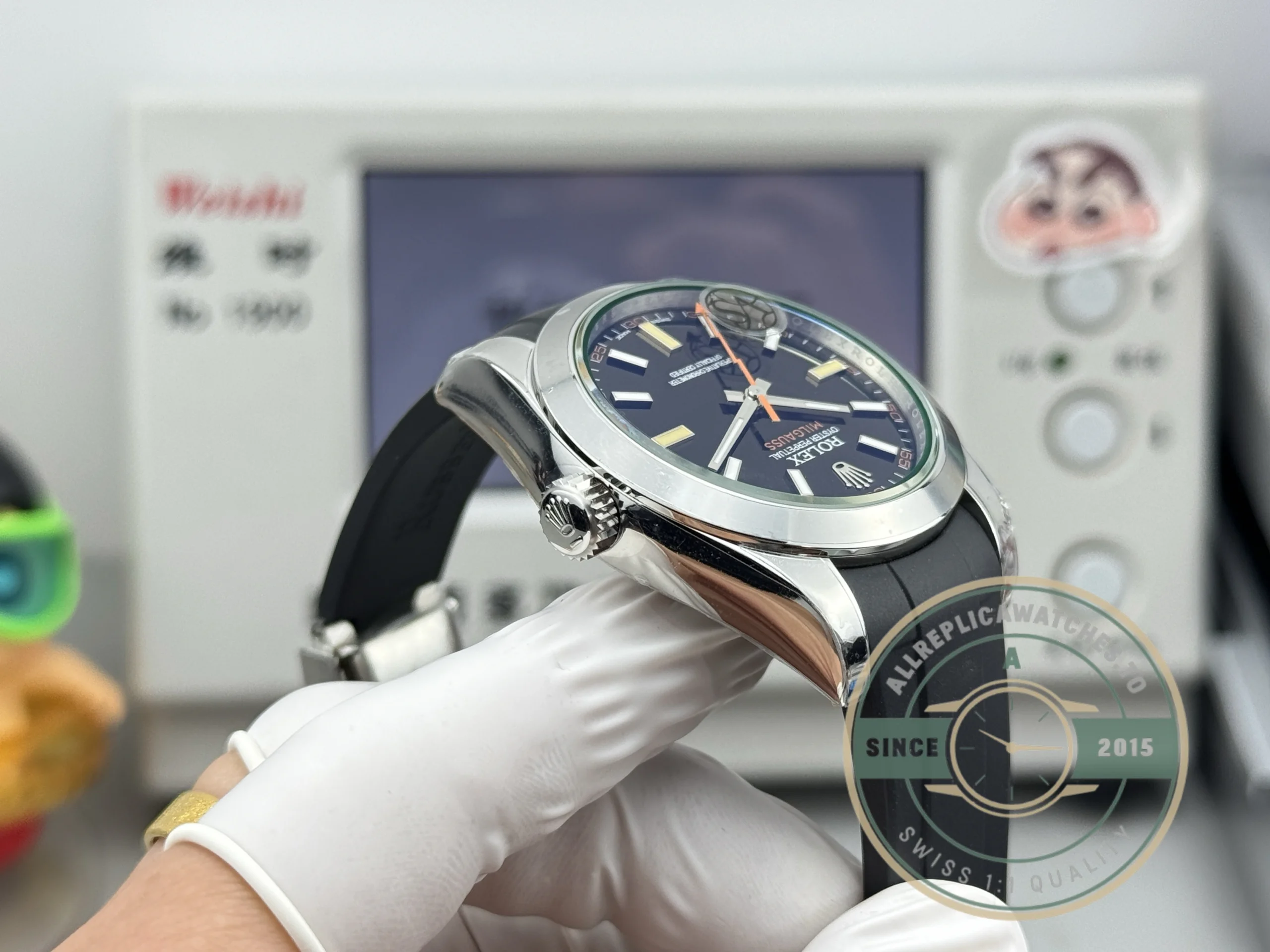 Replica Rolex MILGAUSS 40mm 116400GV - Image 4
