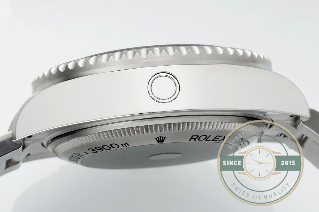 Replica Rolex Sea-Dweller Oyster 43 mm 126600 - Image 8