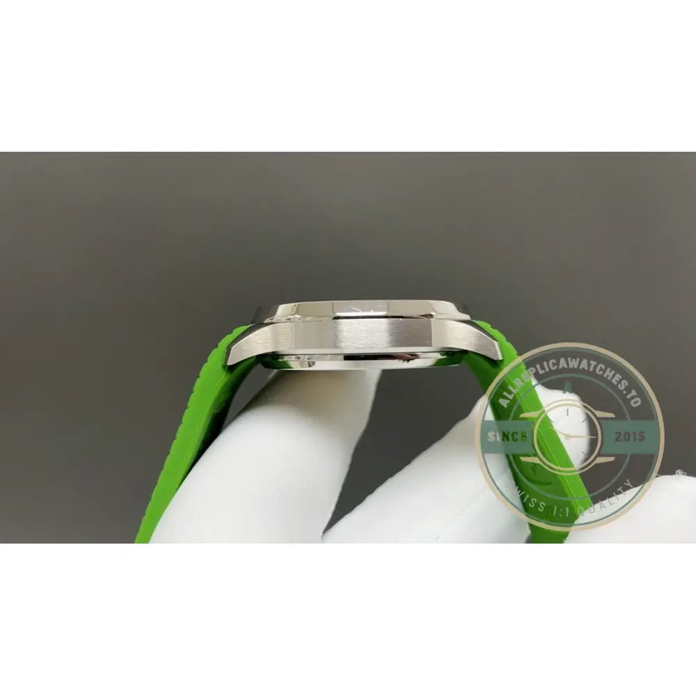 Super Clone Aquanaut 5267/200A-011 Patek Philippe Luce 38.8 mm, Steel, Bright Green Dial - Image 5