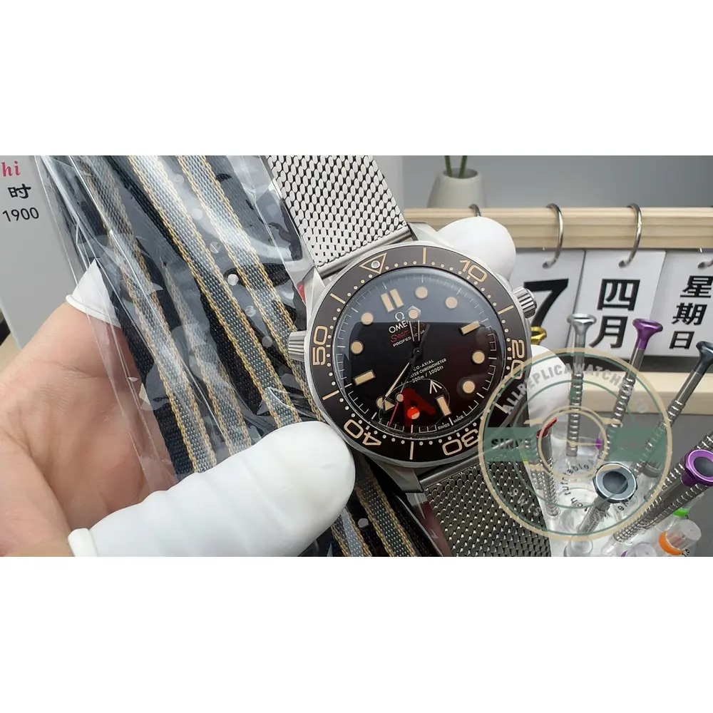 Super Clone Omega Seamaster 210.90.42.20.01.001 - Image 6