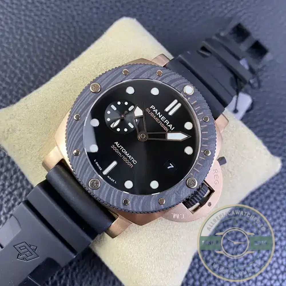 Super Clone Panerai PAM 1070 Submersible Goldtech OroCarbo - Image 4