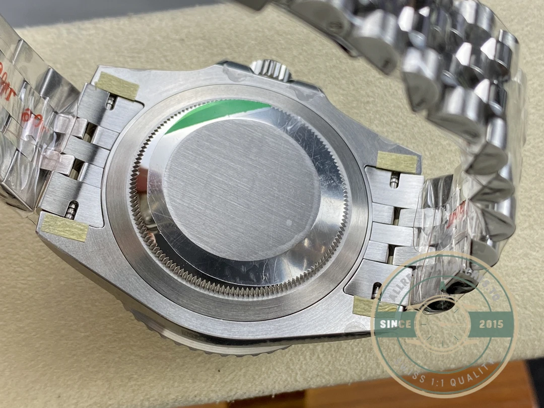 Super Clone Rolex GMT-Master II Bruce Wayne 126710GRNR Jubilee - Image 7
