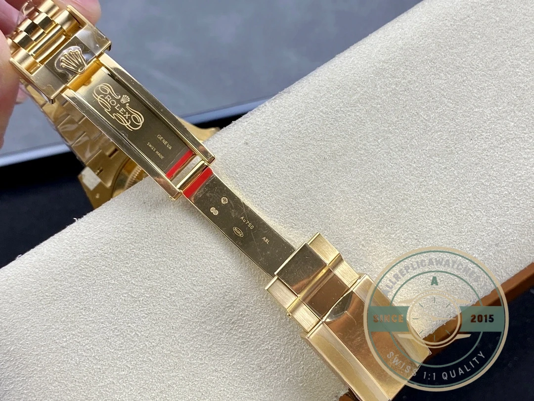 Super Clone Rolex Greenwich II series M126718GRNR-0001 40mm - Image 8