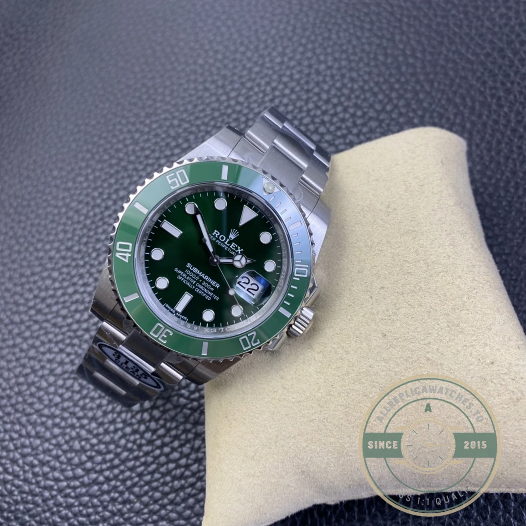 Super Clone Rolex Submariner Hulk 40mm Green Dial 116610LV - Image 3