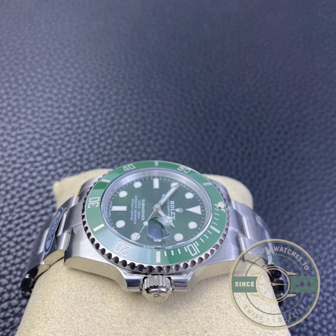 Super Clone Rolex Submariner Hulk 40mm Green Dial 116610LV - Image 6