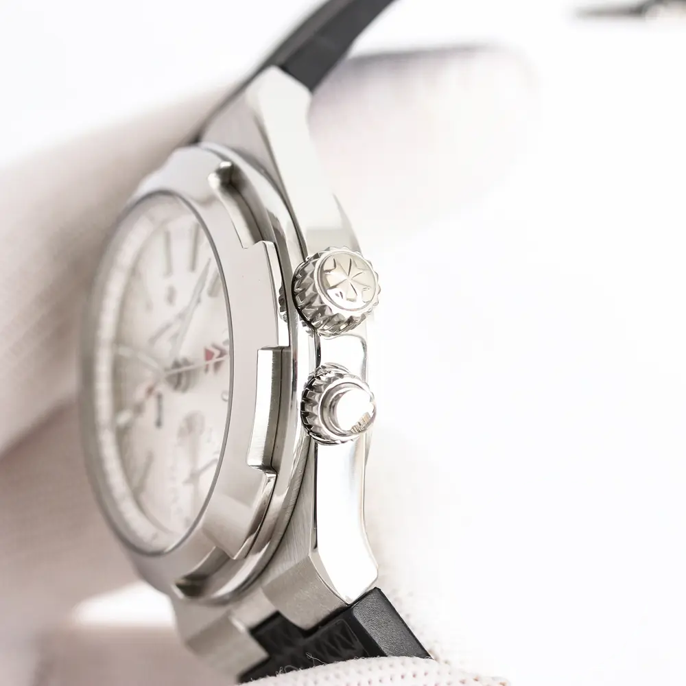 Swiss Replica Vacheron Constantin Overseas Silver 7900V110A-B333 - Image 5