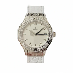 Replica Hublot Classic Fusion 33mm Diamond 581.NE.2010.LR.1204