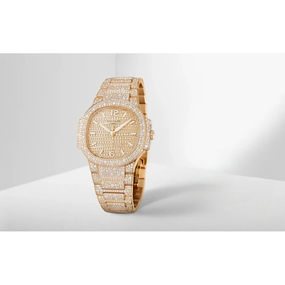 Replica Nautilus 7118/1450R-001 Patek Philippe “Ladies Automatic” 35.2 mm, Rose gold - Image 2