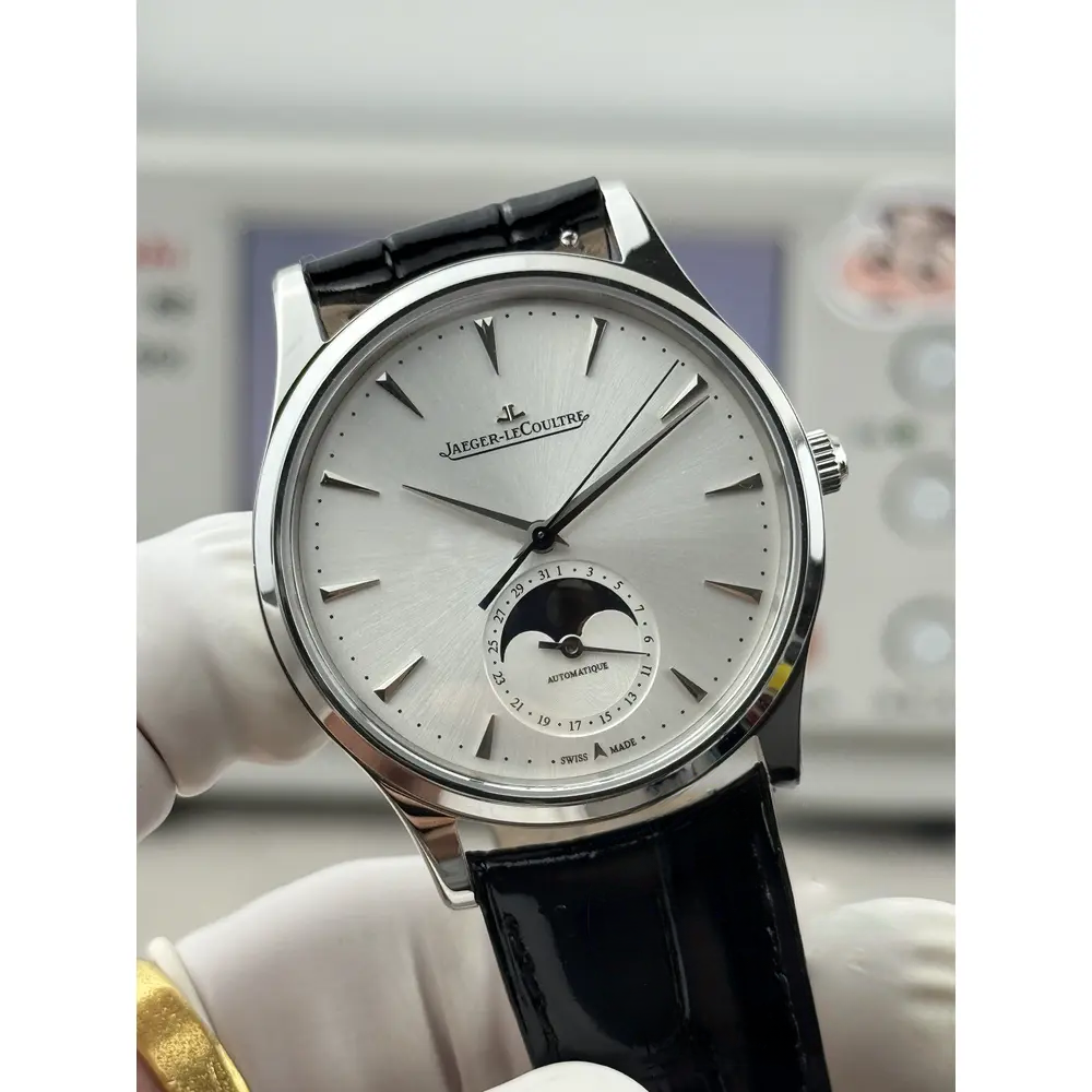 Replica MASTER ULTRA THIN MOON 39MM SILVER DIAL Q1368430 - Image 2
