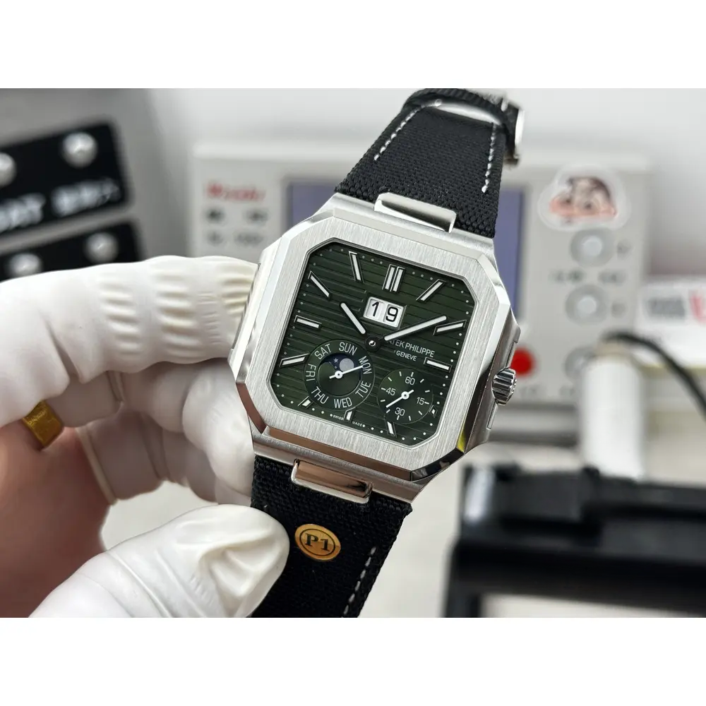 Replica Patek Philippe Cubitus 5822P-002 Green Dial - Image 2