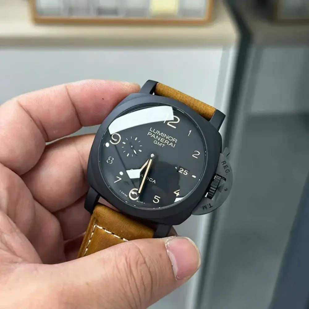 Replica Panerai Luminor 1950 3 Days GMT Automatic Ceramica PAM 441 - Image 4