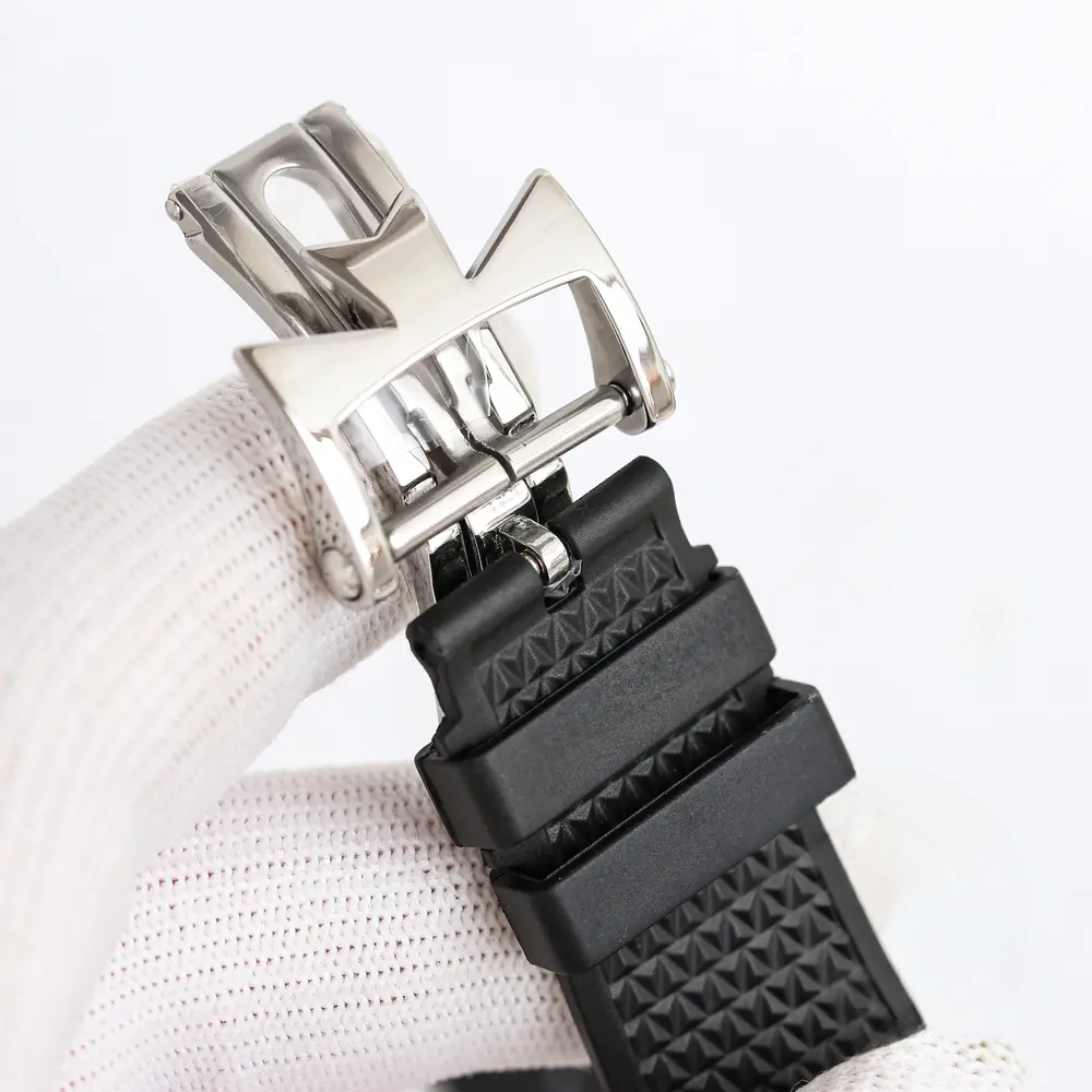 Swiss Replica Vacheron Constantin Overseas Silver 7900V110A-B333 - Image 7