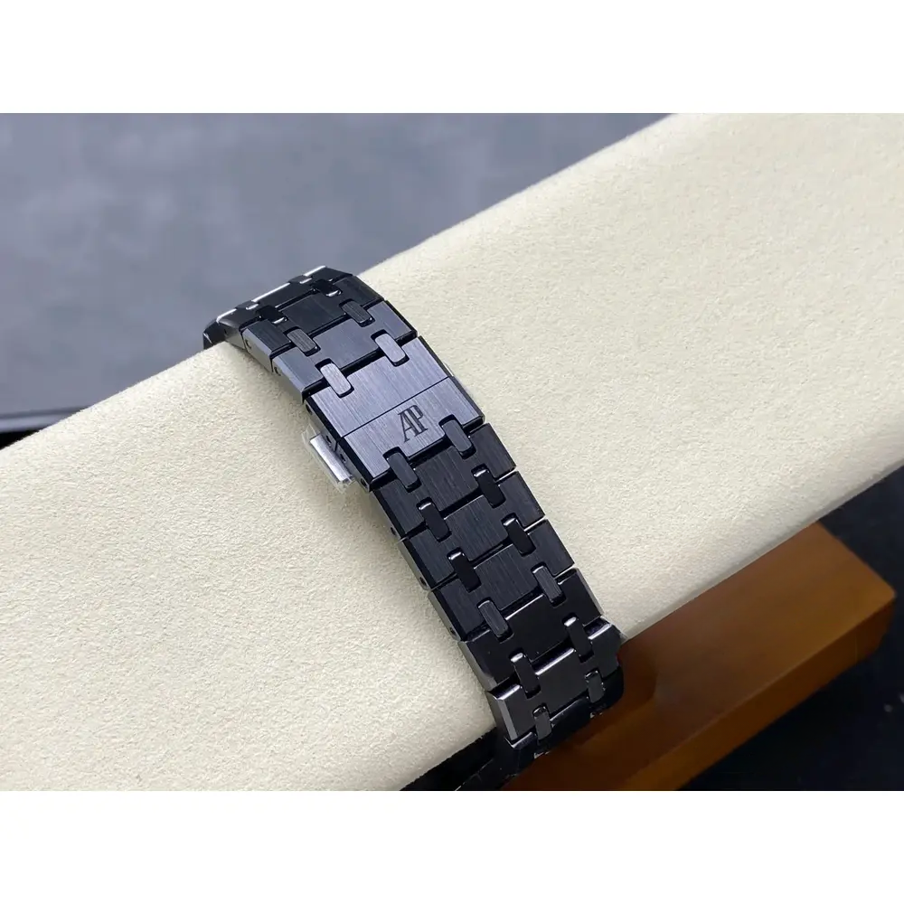 Replica Audemars Piguet Royal Oak series 26240CE.OO.1225CE.02 - Image 5