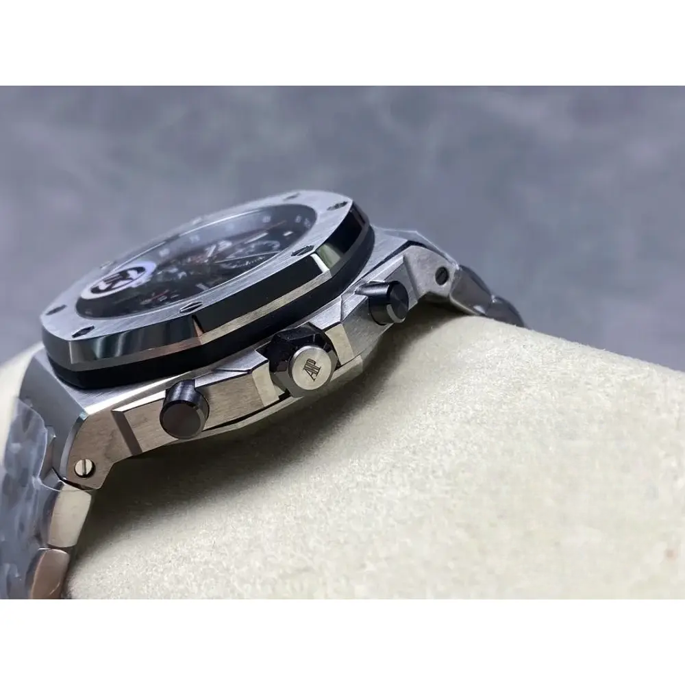 Replica Audemars Piguet Royal Oak Offshore Black sub Dial 44mm 26470ST.OO.A101CR - Image 7